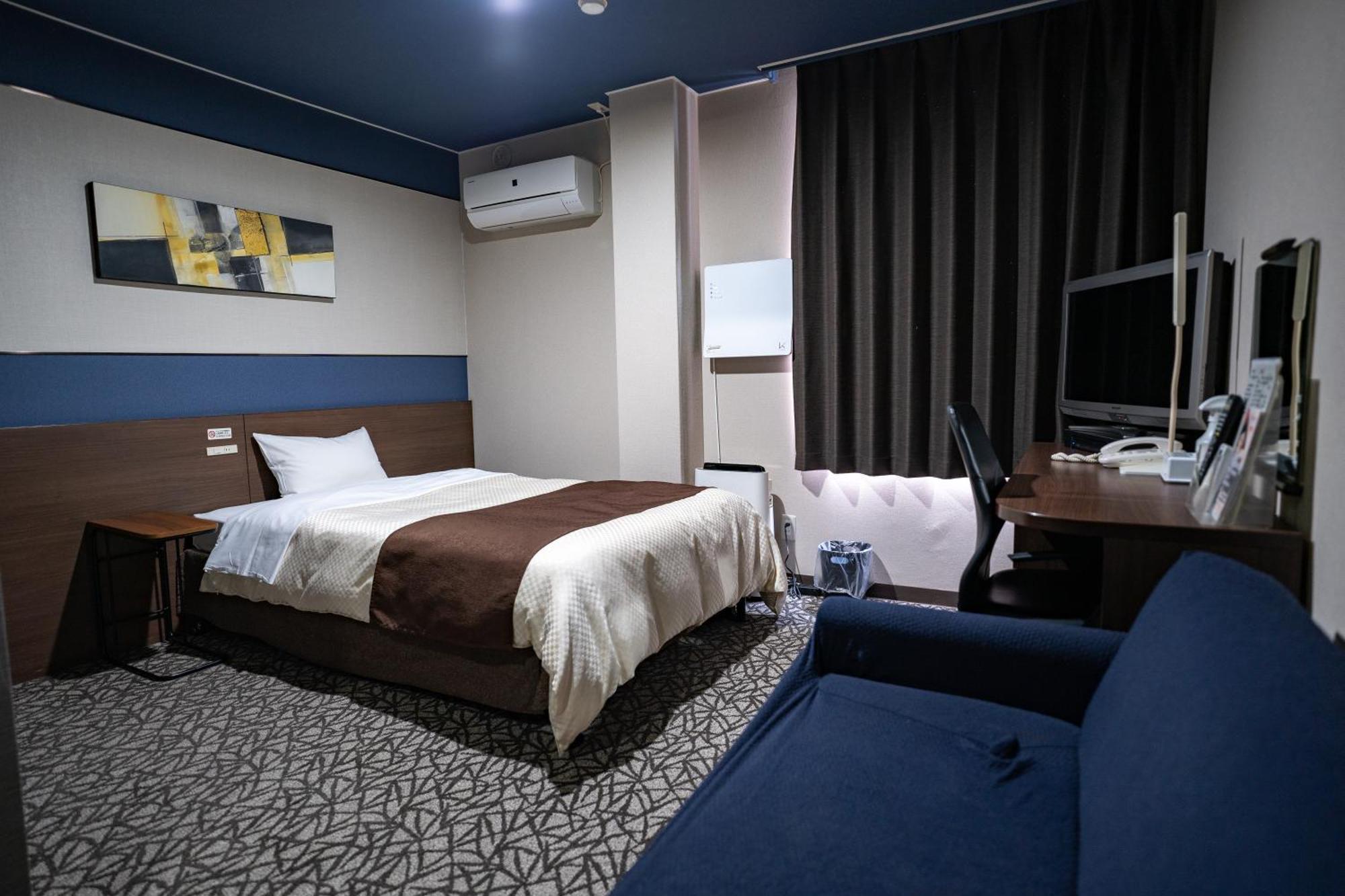 Isahaya Daiichi Hotel Екстериор снимка