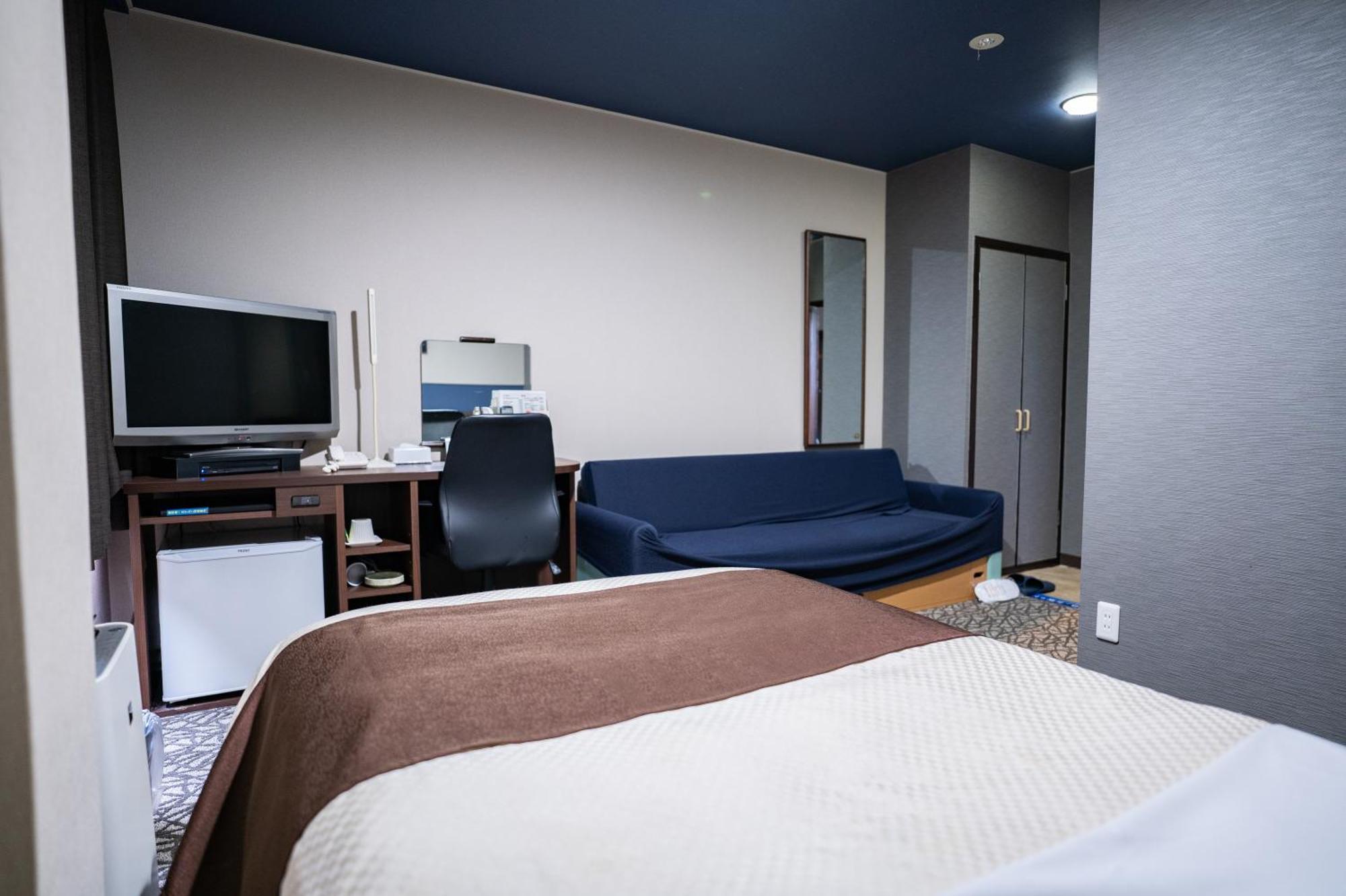 Isahaya Daiichi Hotel Екстериор снимка